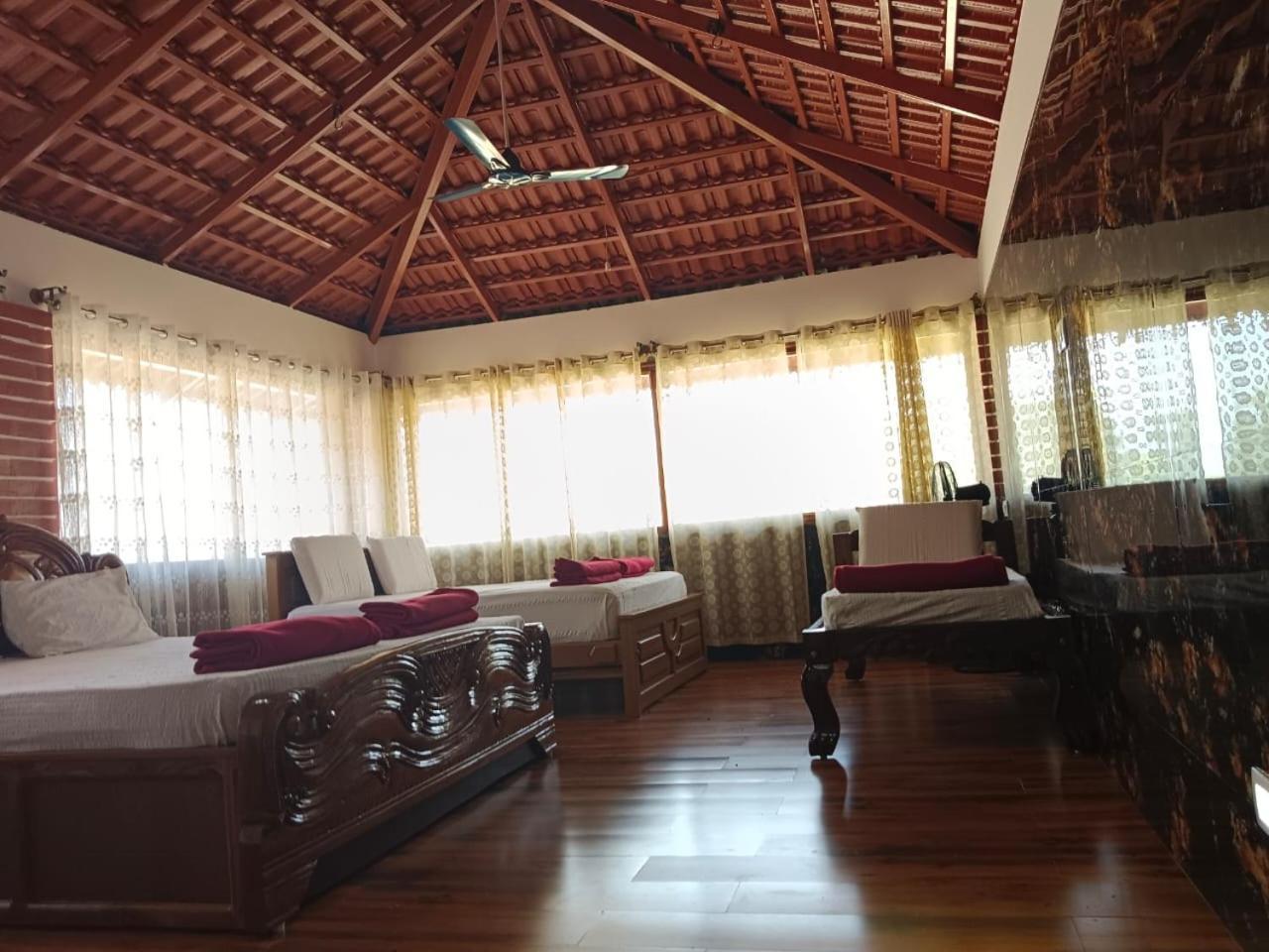 Bougain Villa Чикмагалур Экстерьер фото